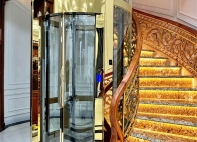 Nâng Cấp Thang Máy Lâu Đài Cũ: Cuộc "Hồi Sinh" Cho Những Kiệt Tác Kiến Trúc