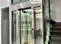 Nâng Cấp Thang Máy Kính Cũ: "Thay Não, Đổi Diện Mạo" Để Tăng An Toàn Và Đẳng Cấp