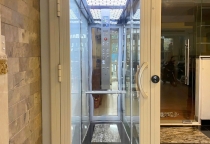 Thang máy gia đình cho nhà phố: Mẹo chọn chuẩn và tối ưu không gian Thang máy gia đình cho nhà phố: Mẹo chọn chuẩn và tối ưu không gian