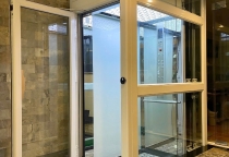 Tìm Công ty Thang Máy Uy Tín tại TP.HCM: Cẩm Nang Lựa Chọn Toàn Diện