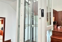 Báo giá thang máy biệt thự nhập khẩu: Hướng dẫn dự toán chi phí trọn gói Báo giá thang máy biệt thự nhập khẩu: Hướng dẫn dự toán chi phí trọn gói